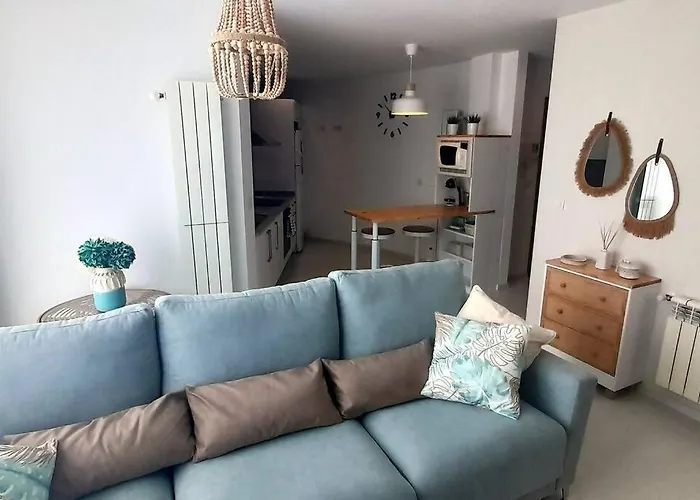 Playa & Parking דירה *